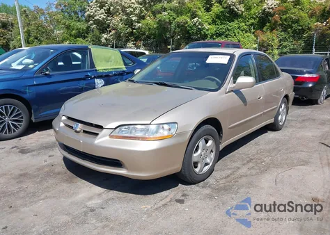 2000 Honda Accord 3.0 Ex from USA, damaged, VIN 1HGCG1655YA069095